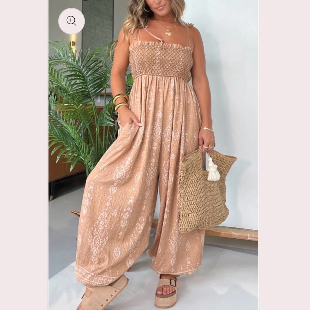 Neonaboutiques Smocked Wide-Leg Jumpsuit